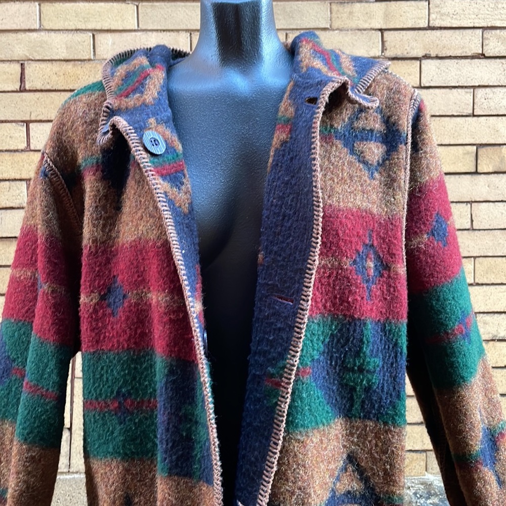 Vintage Woolrich Aztec blanket Hooded Wool Reversible Long Coat Size Large - Picture 4 of 13